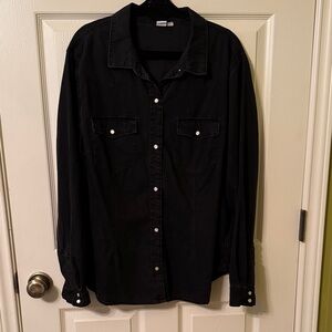 GAP Black Pearl Snap Shirt for Women